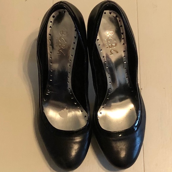 BCBG leather pumps - Picture 2 of 5